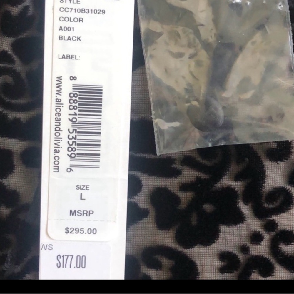 Alice + Olivia Black Burnout Cold-Shoulder Velvet Top - Picture 5 of 5
